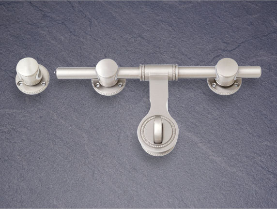 Accessories by Decor Brass Hardware