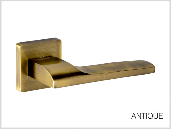 Metelda by Decor Brass Pull Rose