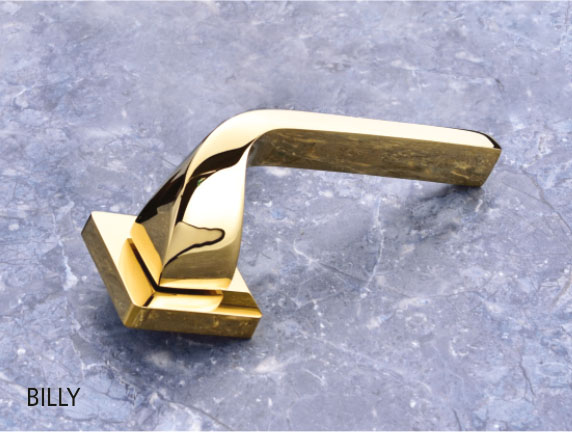 Brandy by Decor Brass Pull