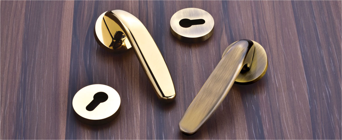 Sarah by Decor Brass Pull Rose