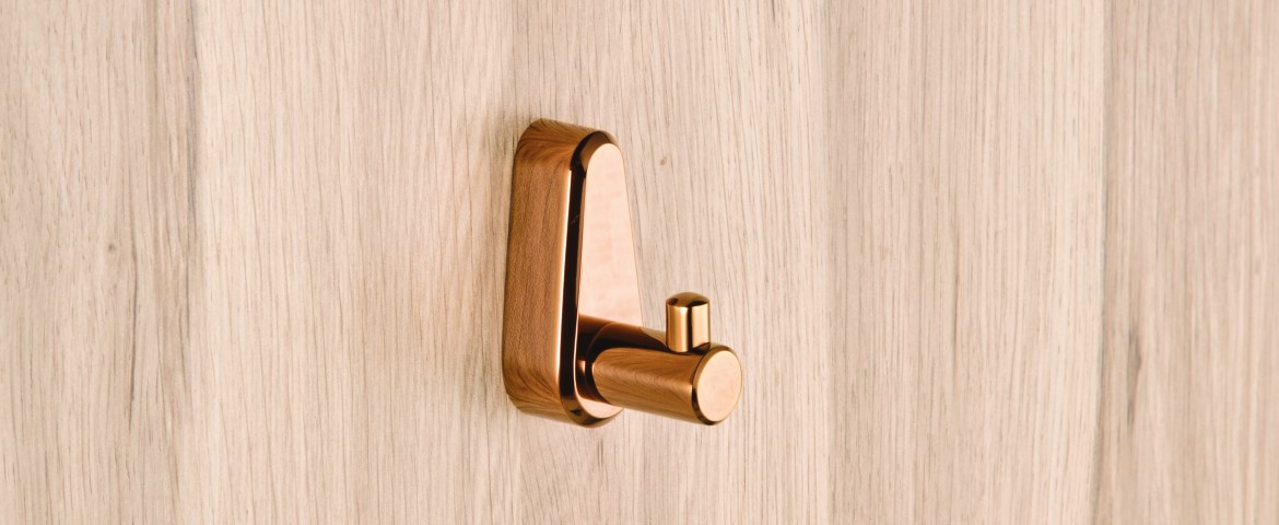 Robe Hook by Decor Brass Bath Serum